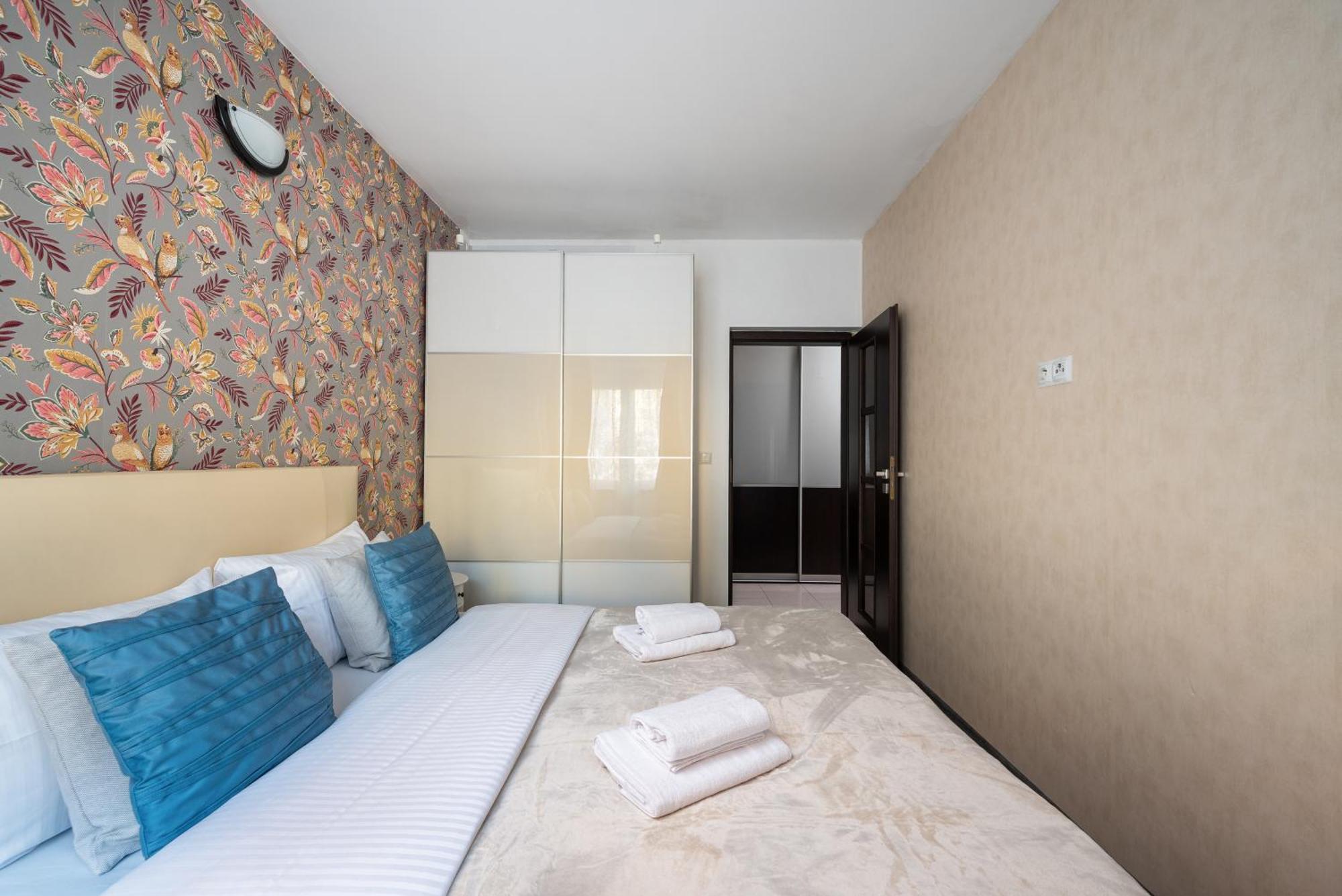 Park Praski 2-Bedroom Apartment Warsaw Exterior photo